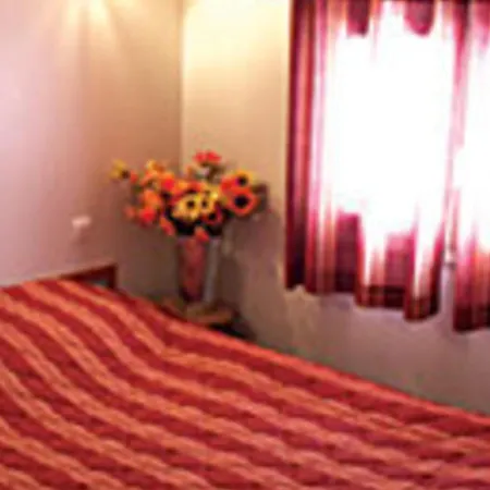 Holiday home Familial Avec Piscine, Animaux Acceptes, Draps Inclus, Proche De Montlucon Et Gannat - Fr-1-489-323